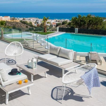 Orama Luxury Villa 4 Bedrooms With Private Pool 헐소니소스 외부 사진