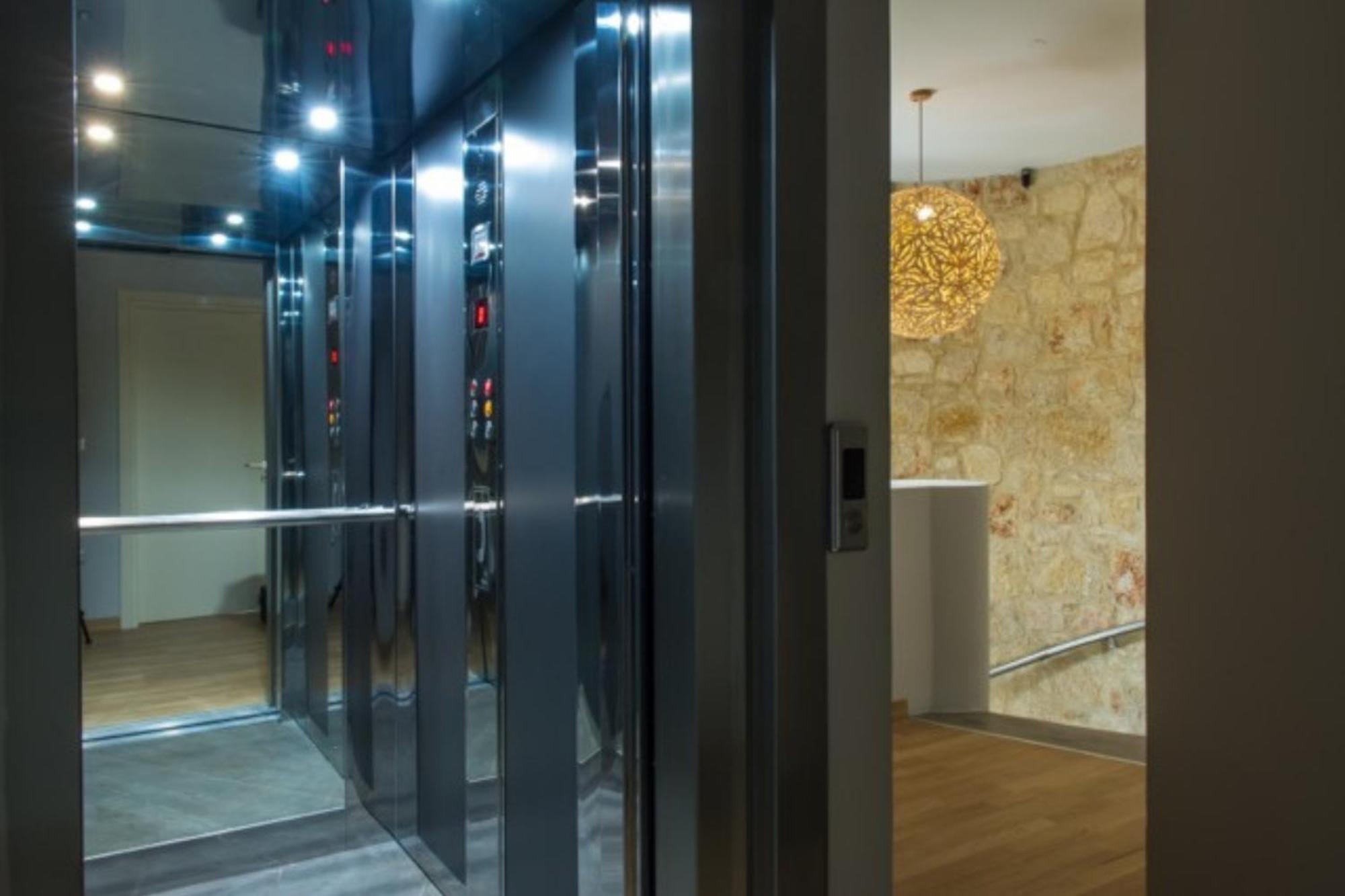 Orama Luxury Villa 4 Bedrooms With Private Pool 헐소니소스 외부 사진